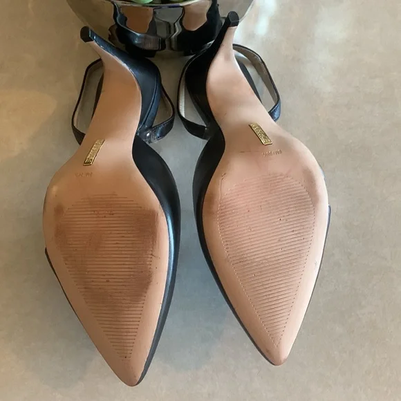 Louise et Cie pumps. - Picture 3 of 7